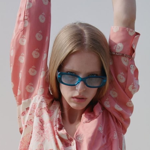 Solid Colour Sunglasses - Picture 1 of 10